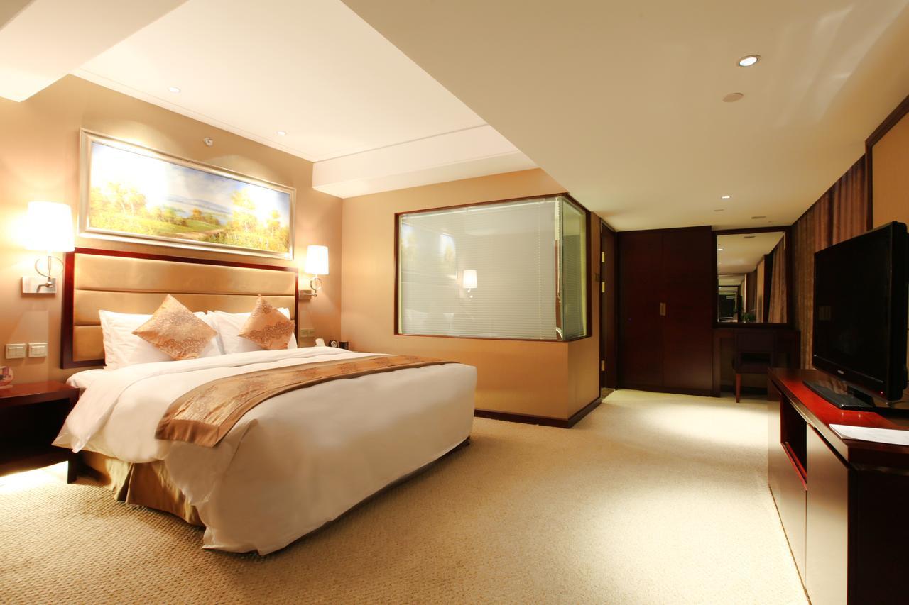 Northyorker Hotel Service Apartment Shenyang Exterior photo